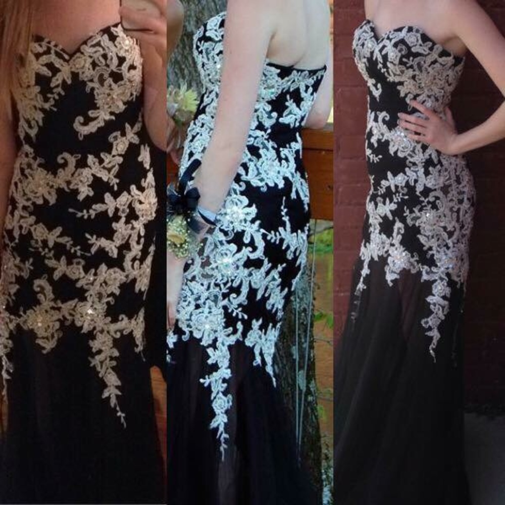 prom/pageant dress